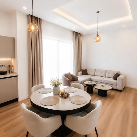 Aqualina D2-1 By Holidaykeys 3*